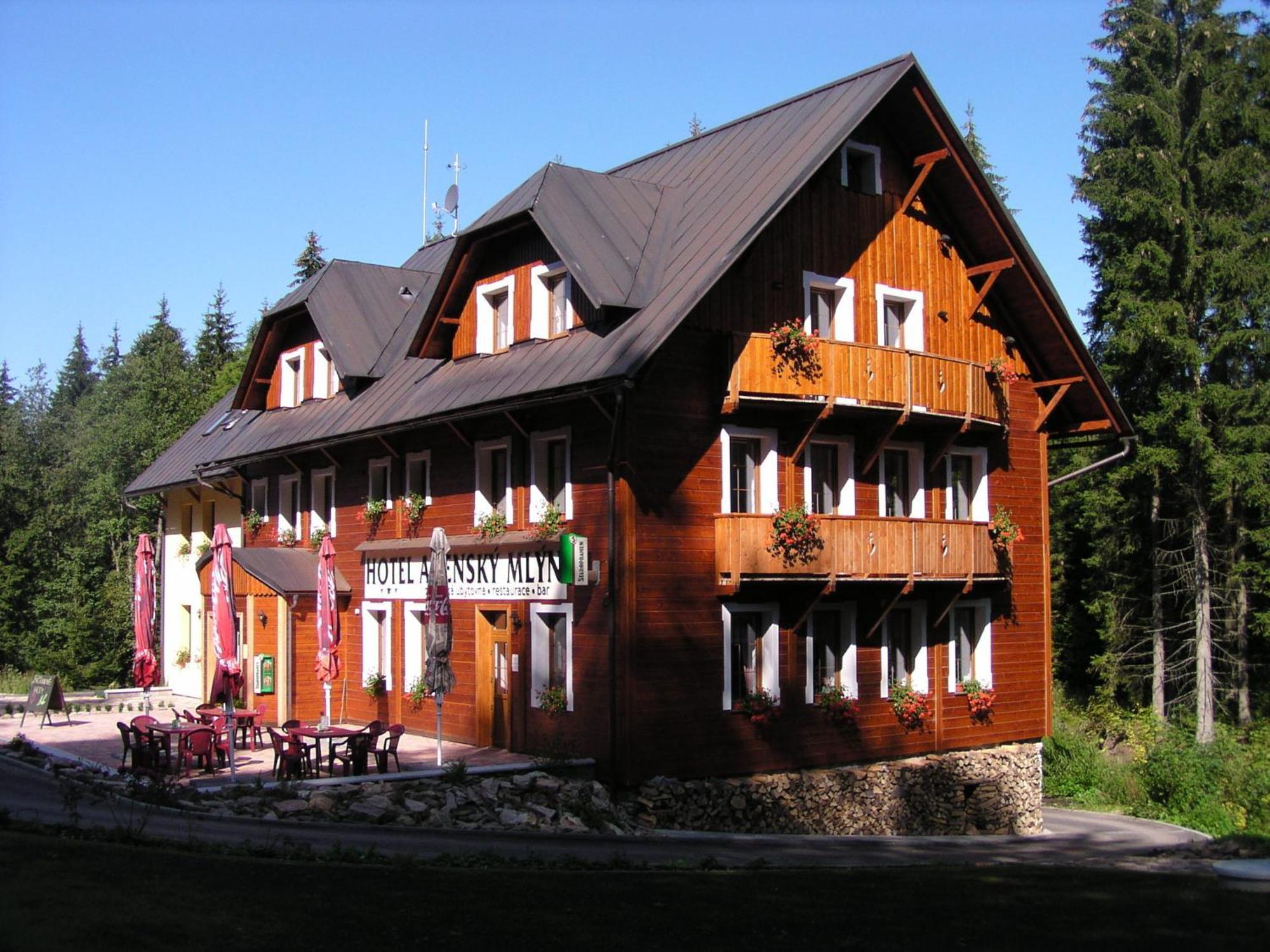 Hotel Anensky Mlyn Ricky (Hradec Kralove) Exterior foto