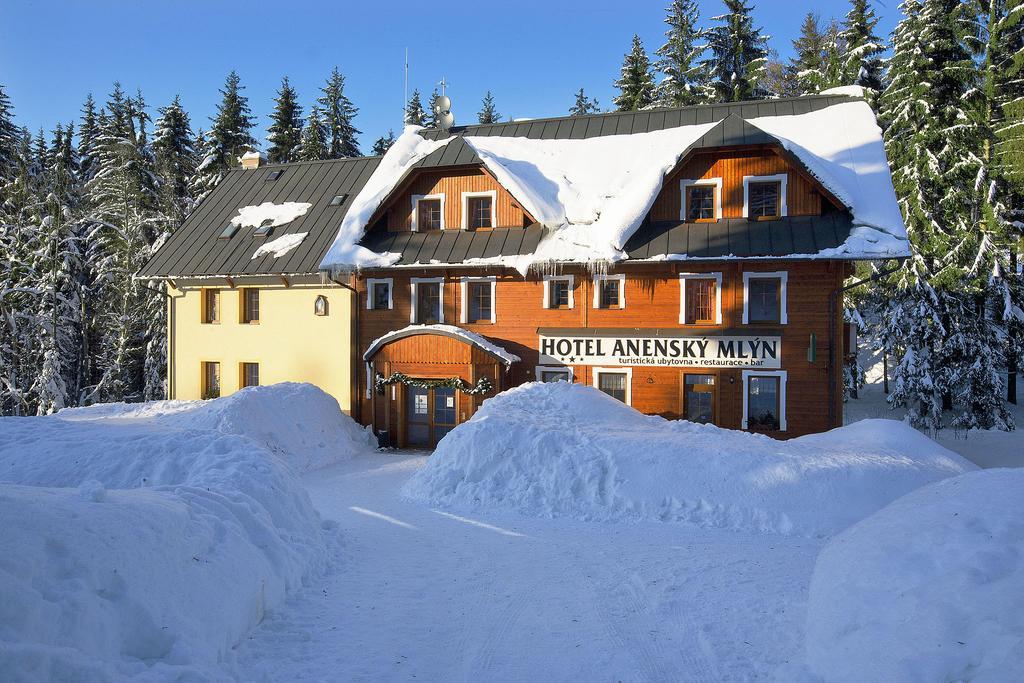 Hotel Anensky Mlyn Ricky (Hradec Kralove) Exterior foto